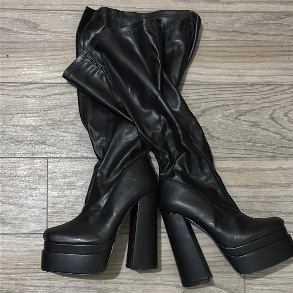 Black Platform Knee-High Boots
